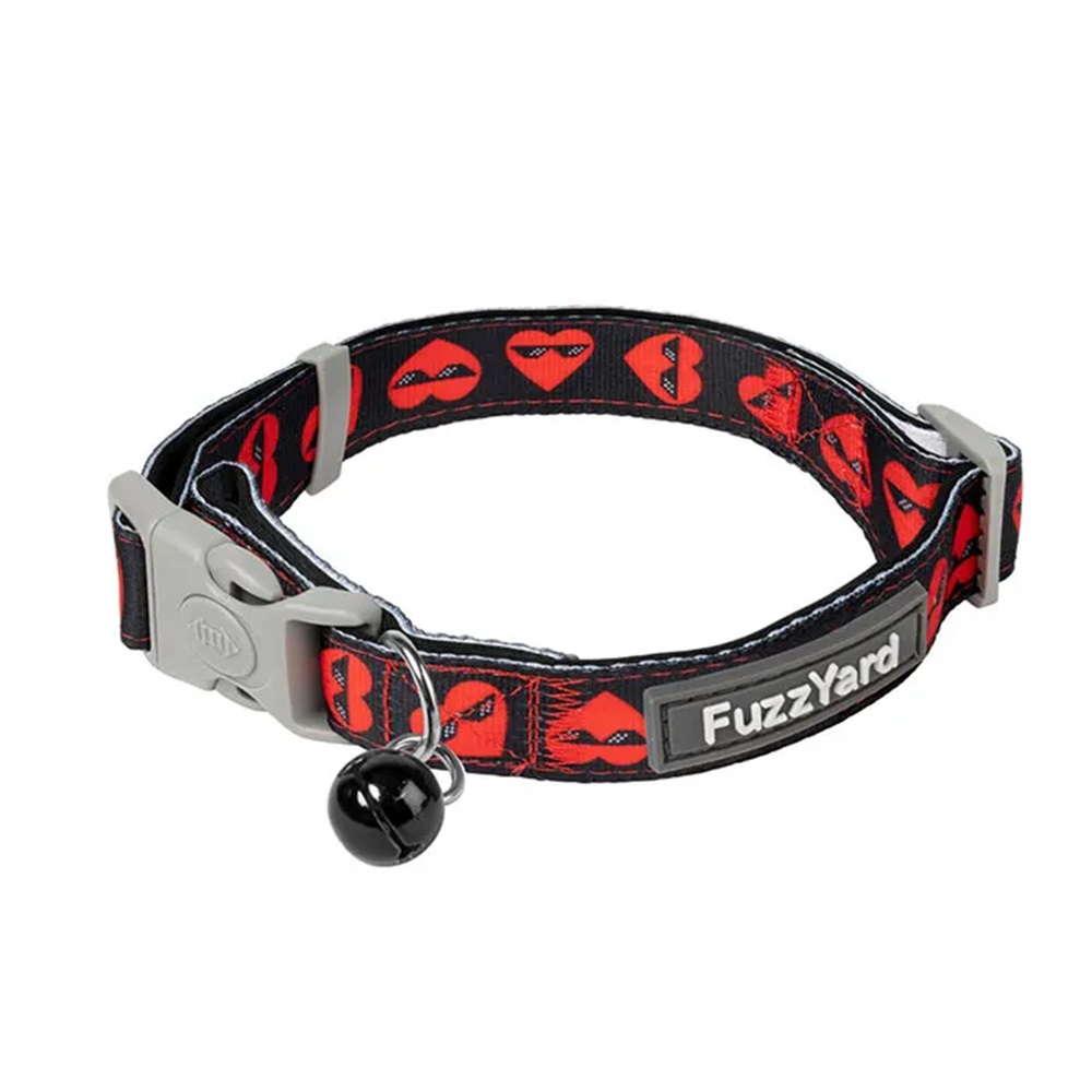 FuzzYard Cat Collar Heartbreaker