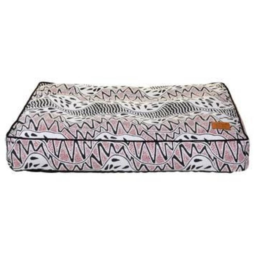 Outback Tails Bed Vaughan Springs L